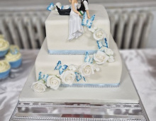 Two-tiers-square