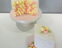 cake-slice-and-roses