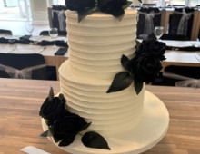 wedding-2-tier-buttercream-black-silk-roses