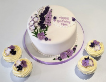 Asult-birthday-cake-cupcakes