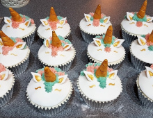 Unicorn-cup-cakes