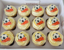 cupcakes-football