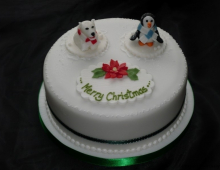 christmas-cakes-penguin-bear