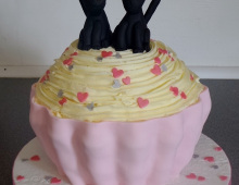 Cup-cake-engagement