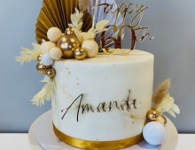 buttercream-and-gold-60th-female