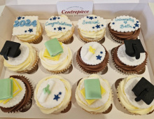 Graduation-cupcakes