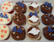 I-of-W-birthday-cupcakes