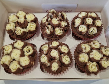 Milk-white-chocolate-cupcakes