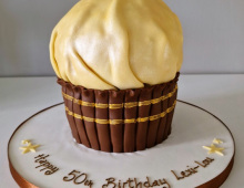 Adult-large-cupcake