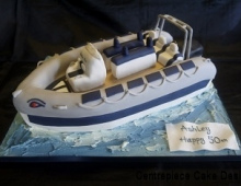 Rib boat cake
