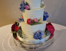 Buttercream-colourfull-flowers