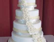 cascading-flowers-bride-groom-computer-7