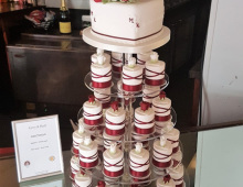 Dar-red-cakes-individual
