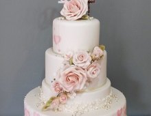 Hearts-roses-mr-mrs
