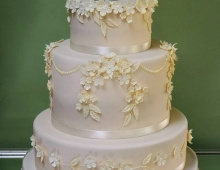 Three-tier-elegent-floral