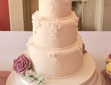 Three-tiers-icng-floral-roses