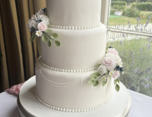wedding-traditional-icing-flowers